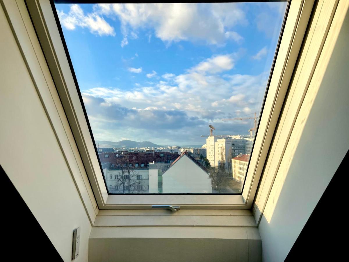 Eca Rooftop Live - Private Rooms & Serviced Apartments Vídeň Exteriér fotografie