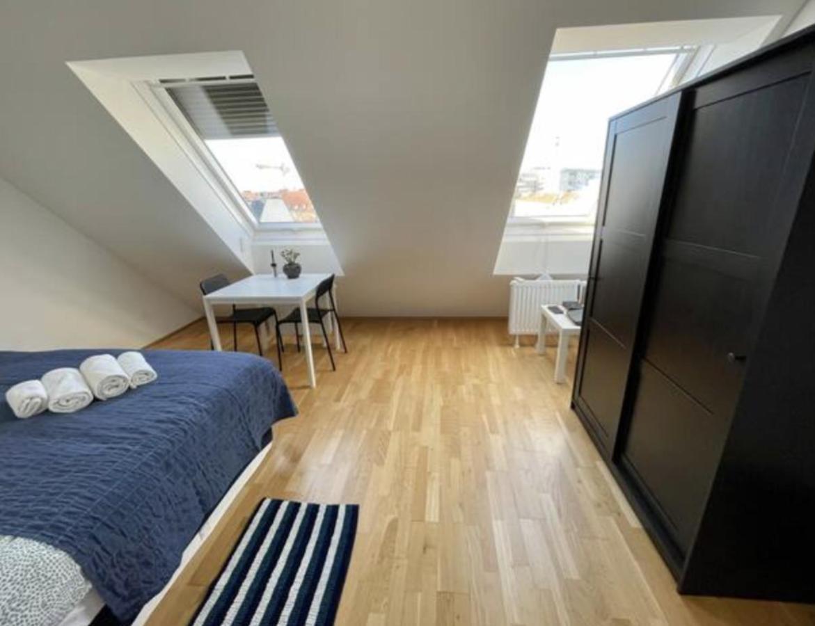 Eca Rooftop Live - Private Rooms & Serviced Apartments Vídeň Exteriér fotografie